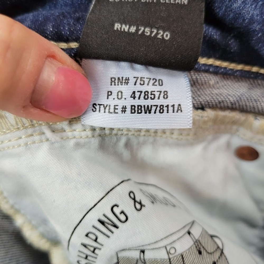 Buckle Women's Skinny Jeans - Blue - Picture 12 of 13